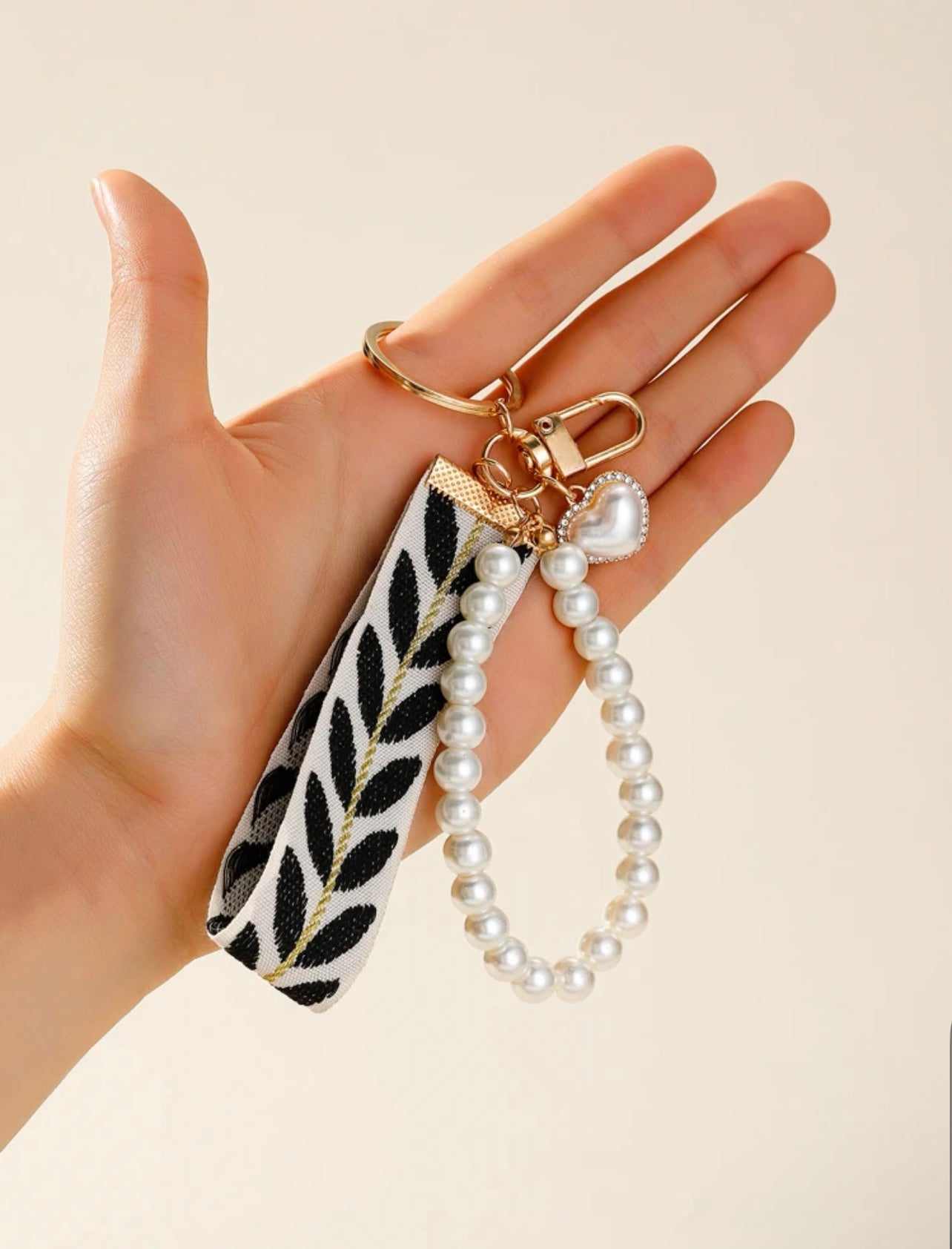 Pearl Beaded Keychain