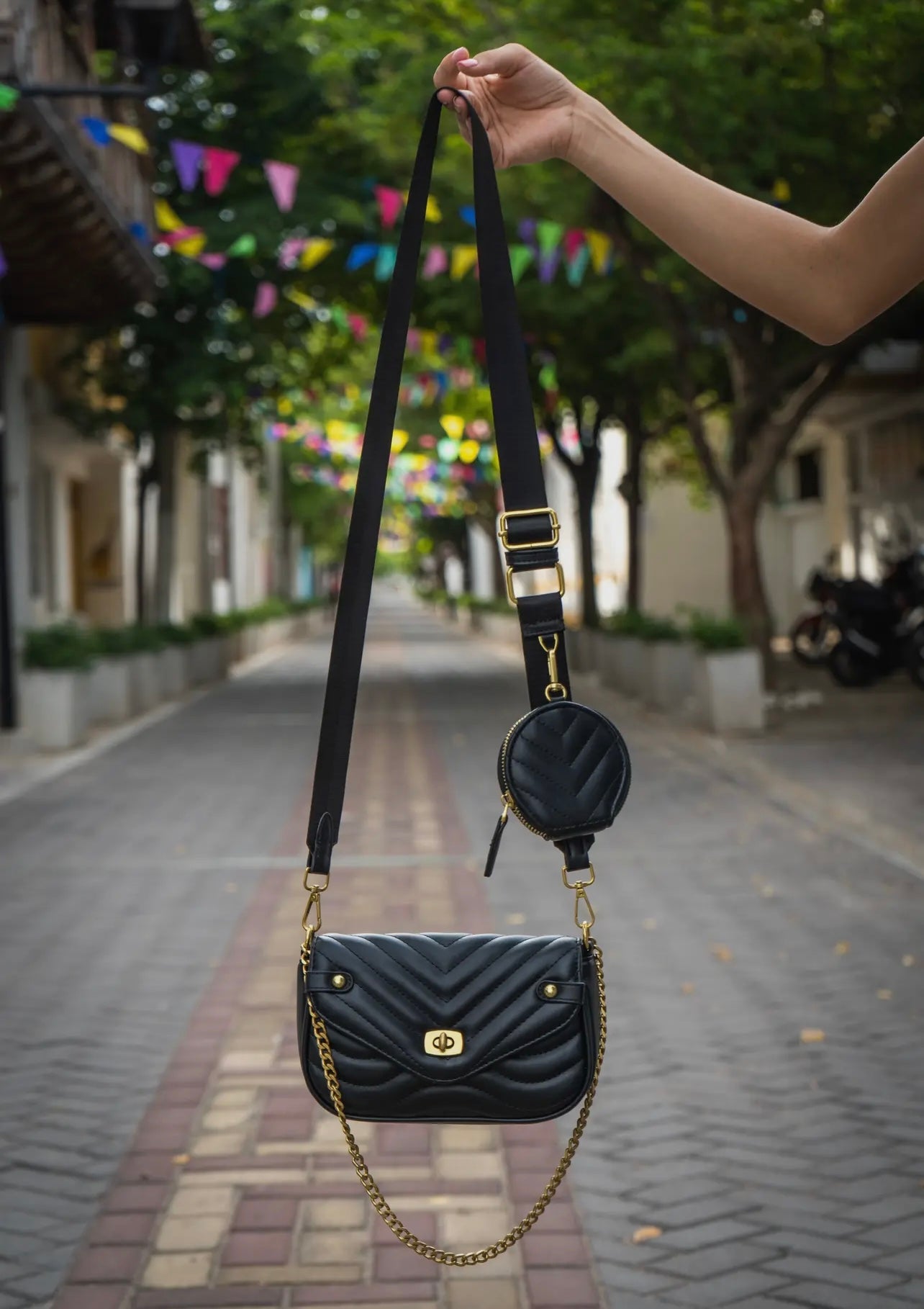 Louise Crossbody